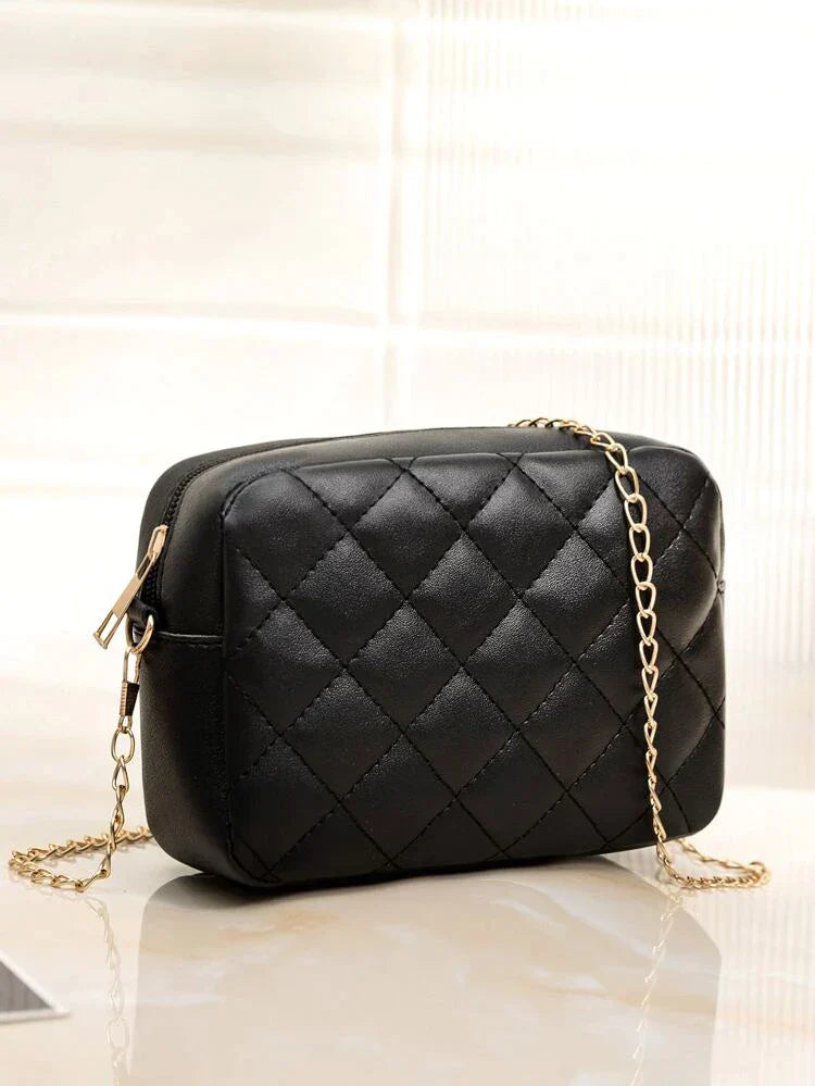Artistix - Urban Chic Crossbody Bag - Black