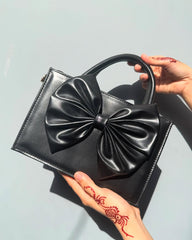 Artistix - HandBag Gloss Bow Black