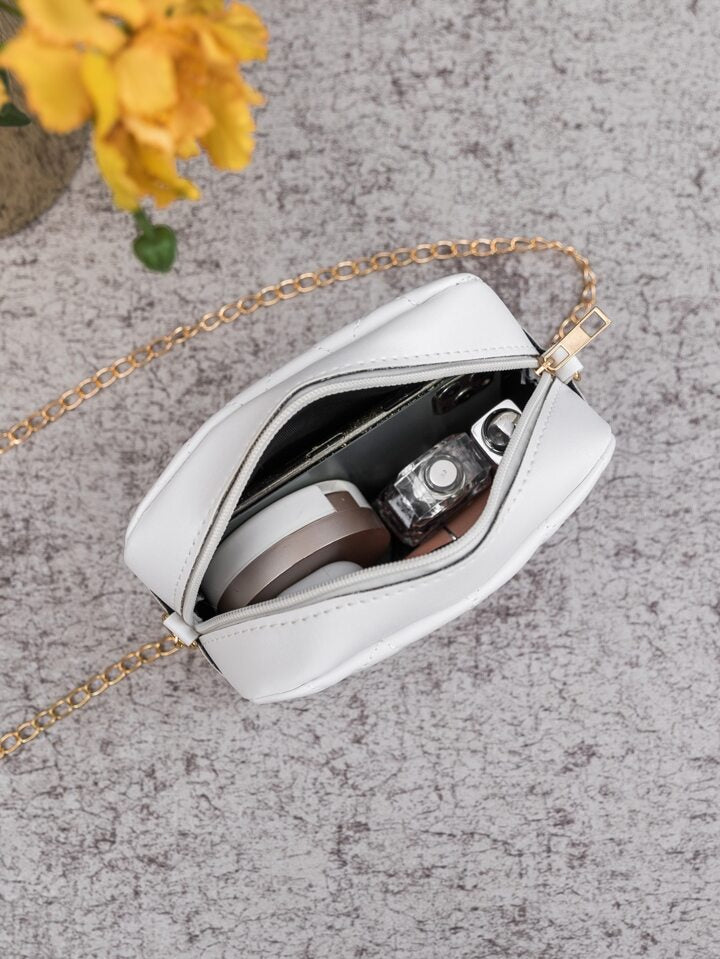 Artistix - Urban Chic Crossbody Bag - White