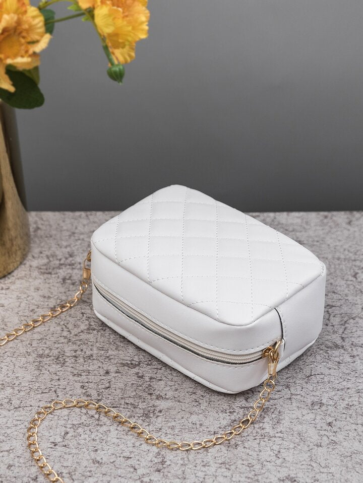 Artistix - Urban Chic Crossbody Bag - White